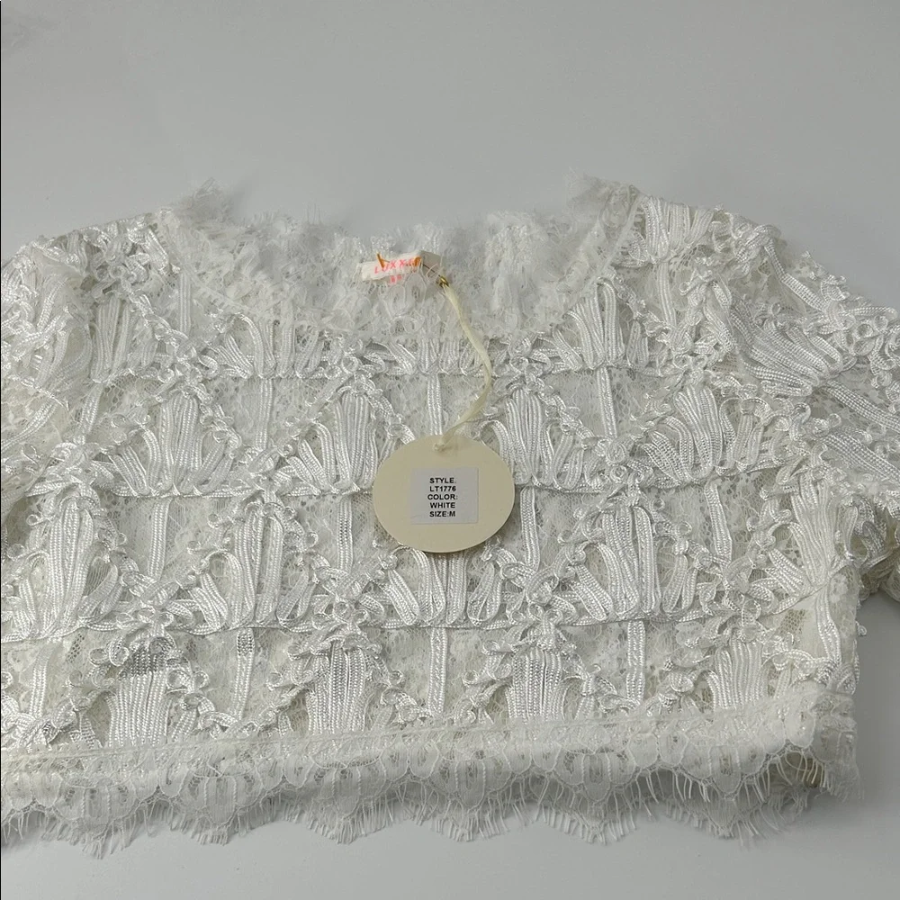 Luxxel White Textured Lace Crop Top